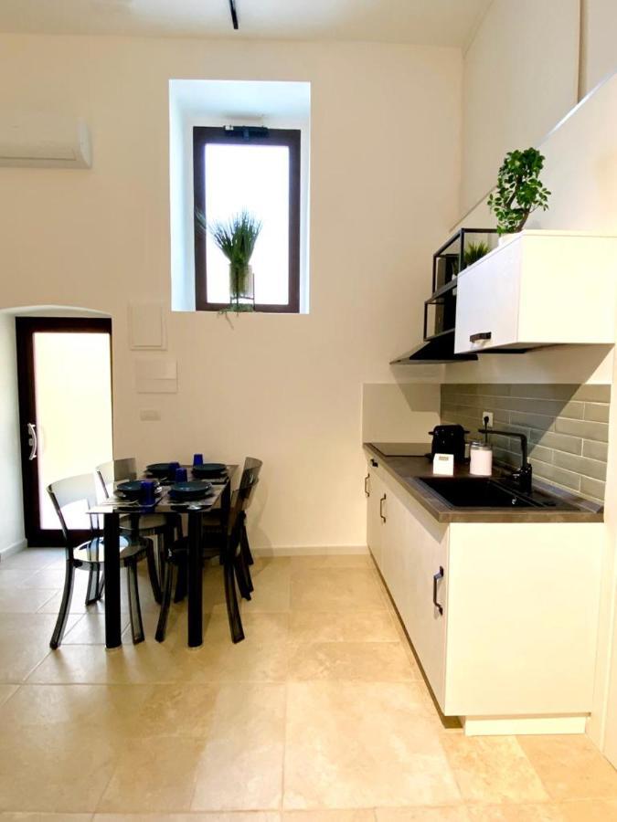 Namaste Apartment Bari Luaran gambar